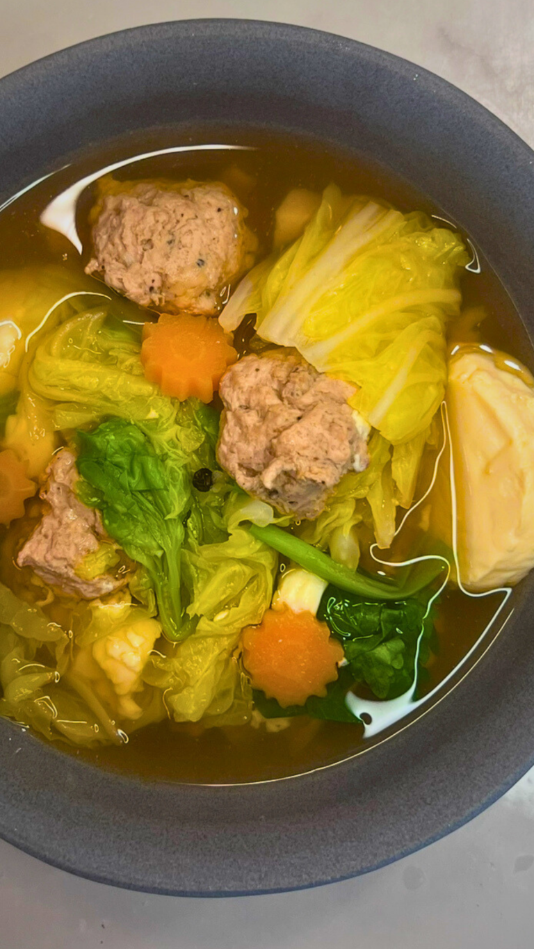 Meatball and Cabbage Soup